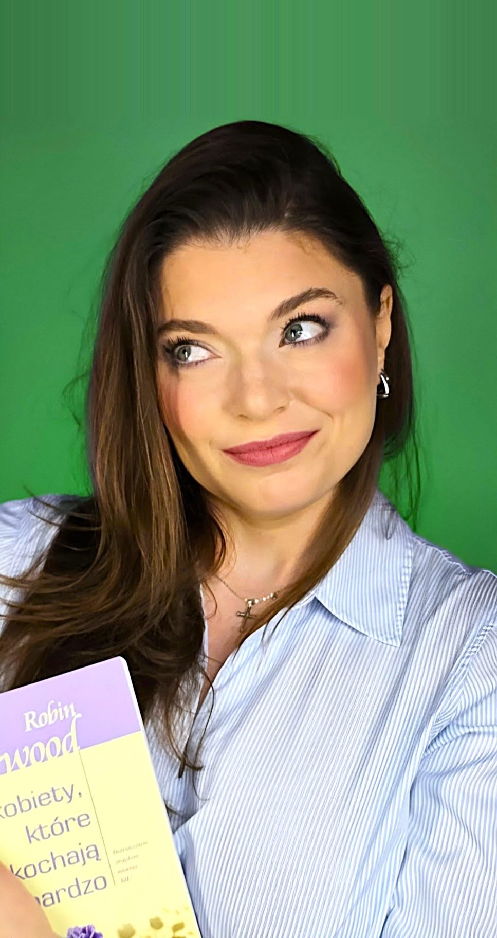 Katarzyna Semrau, portret na zielonym tle
